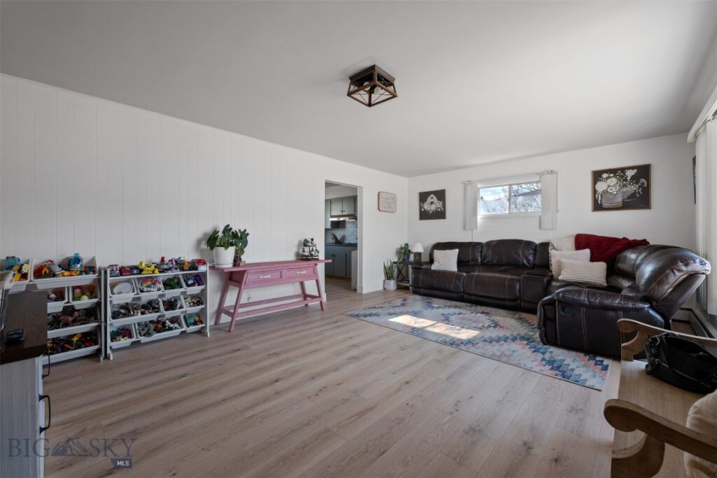 2004 W Park Avenue, Anaconda MT 59711