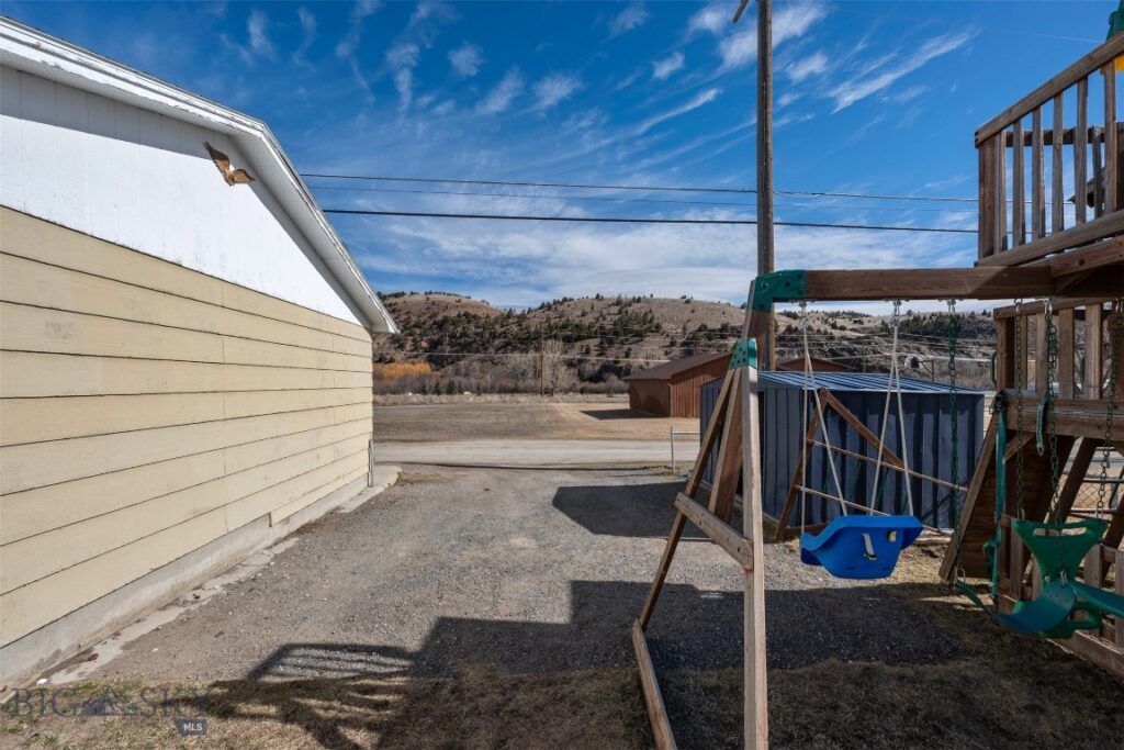2004 W Park Avenue, Anaconda MT 59711