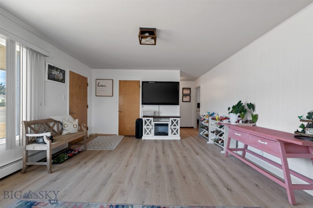 2004 W Park Avenue, Anaconda MT 59711