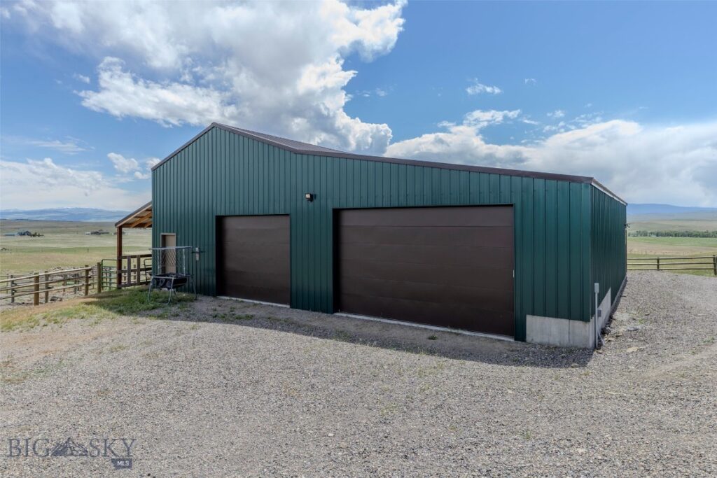 202 Fiddle Creek Road, Livingston MT 59047