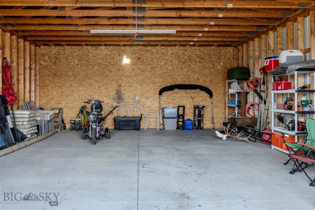 202 Fiddle Creek Road, Livingston MT 59047