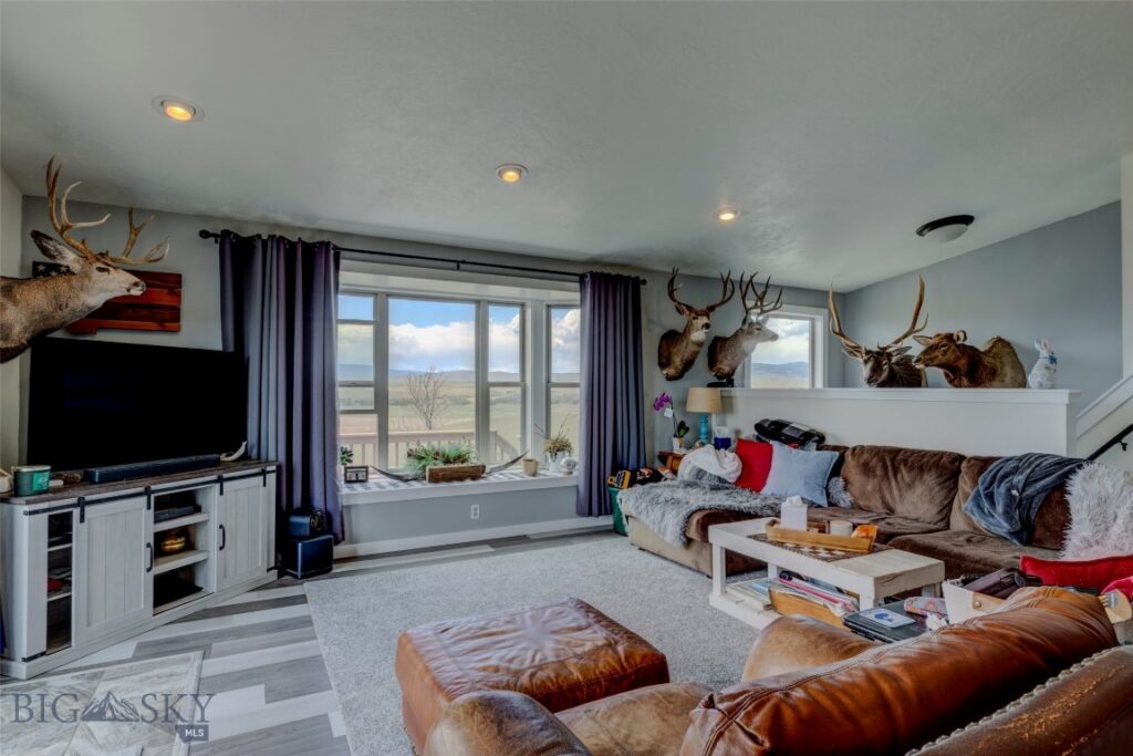 202 Fiddle Creek Road, Livingston MT 59047