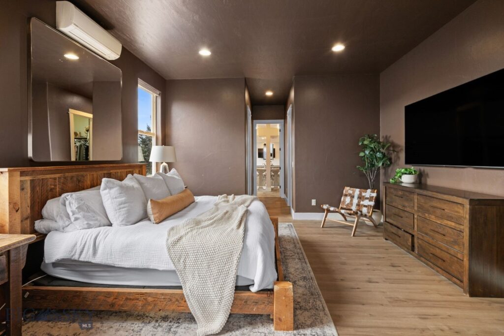 203 Alton Way, Bozeman MT 59718