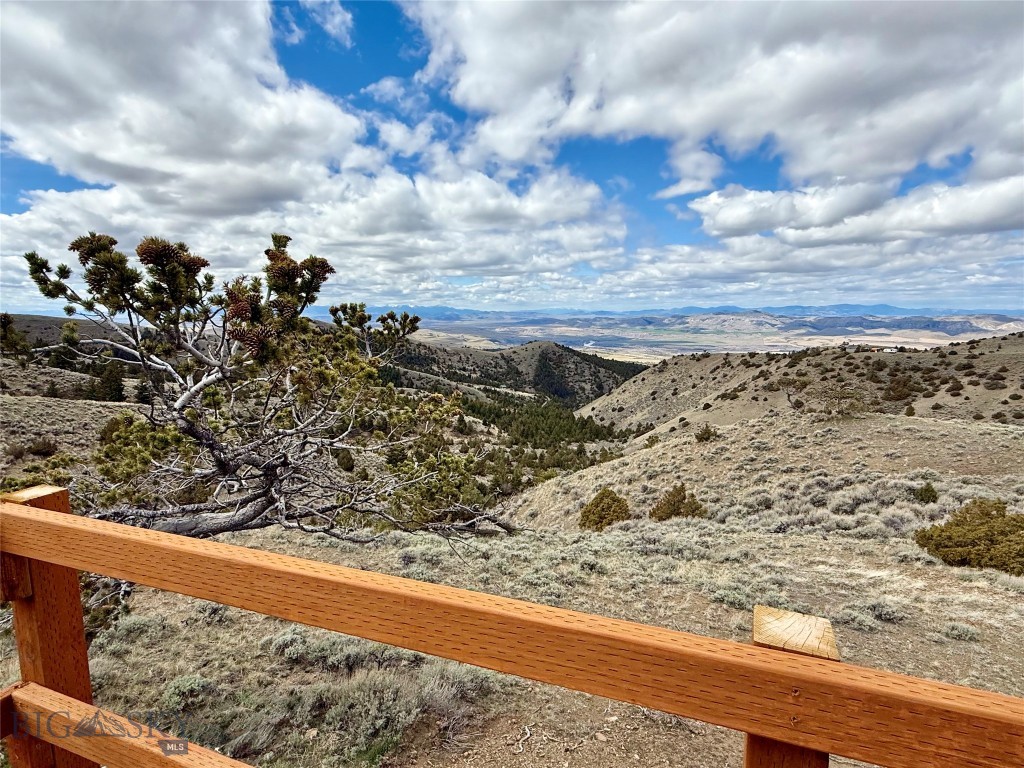 20590 Pole Gulch Road, Three Forks MT 59752
