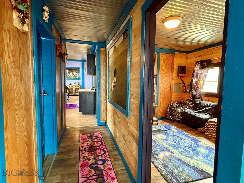 20590 Pole Gulch Road, Three Forks MT 59752