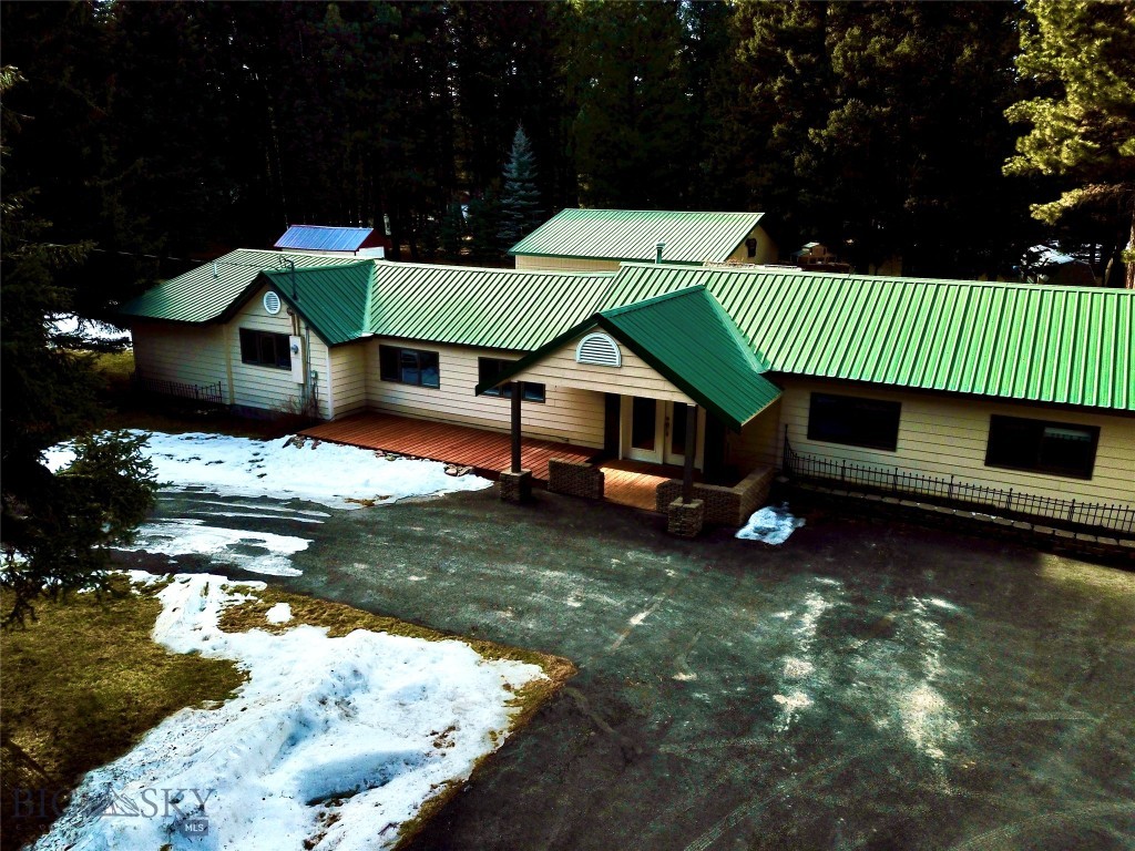 208 4th, Lincoln MT 59639