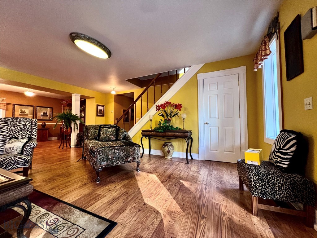 208 4th, Lincoln MT 59639