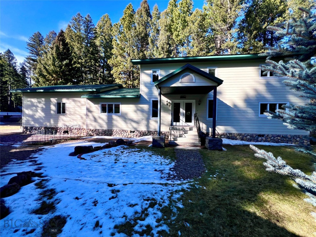 208 4th, Lincoln MT 59639
