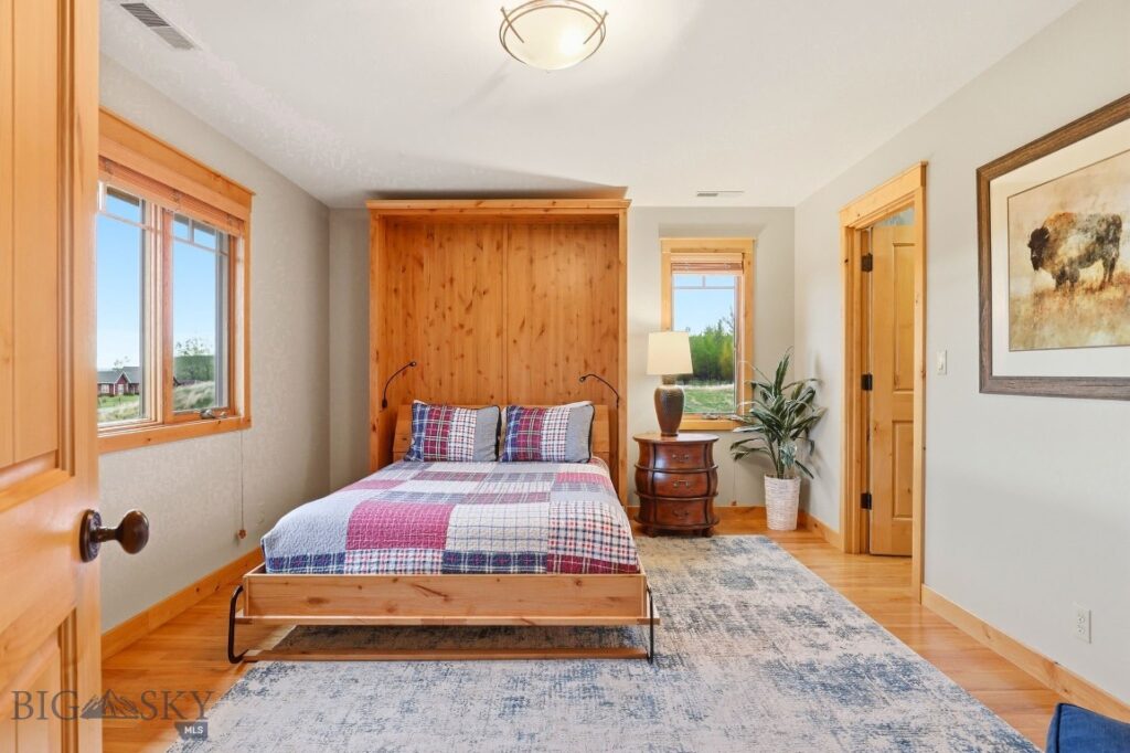 2081 Little Bear Road, Gallatin Gateway MT 59730