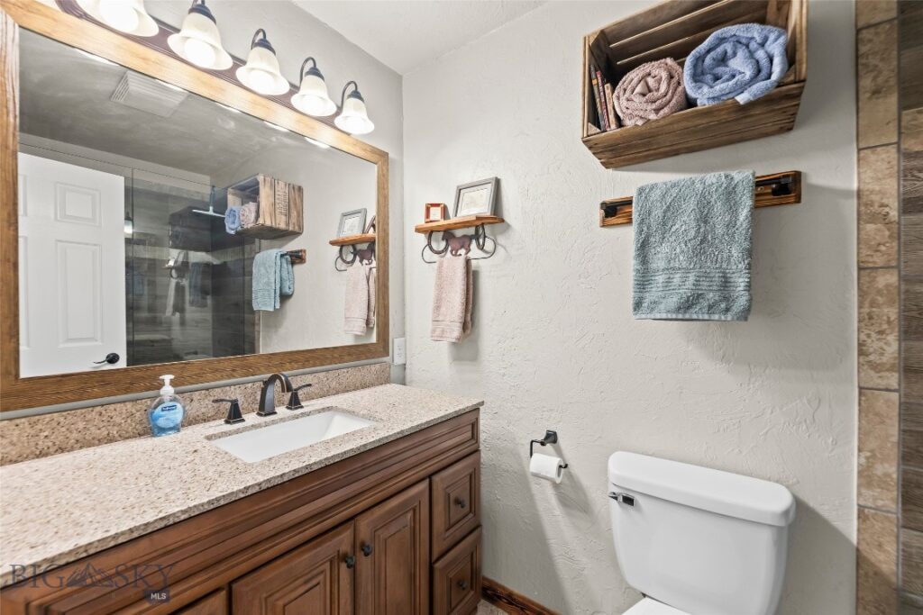 21 Mcpherson Lane, Wilsall MT 59086