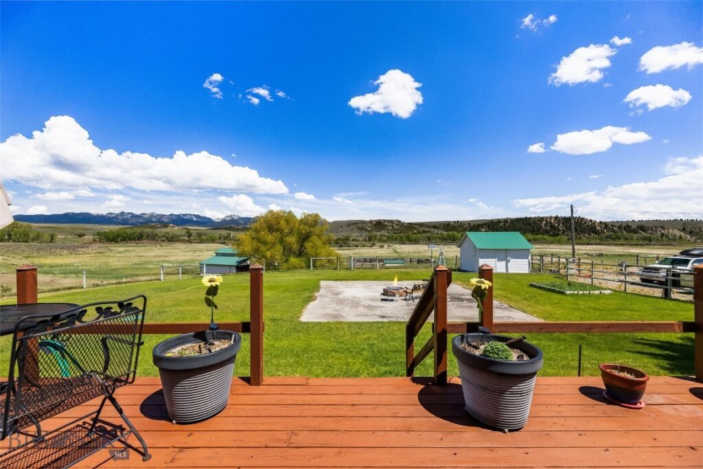 21 Mcpherson Lane, Wilsall MT 59086