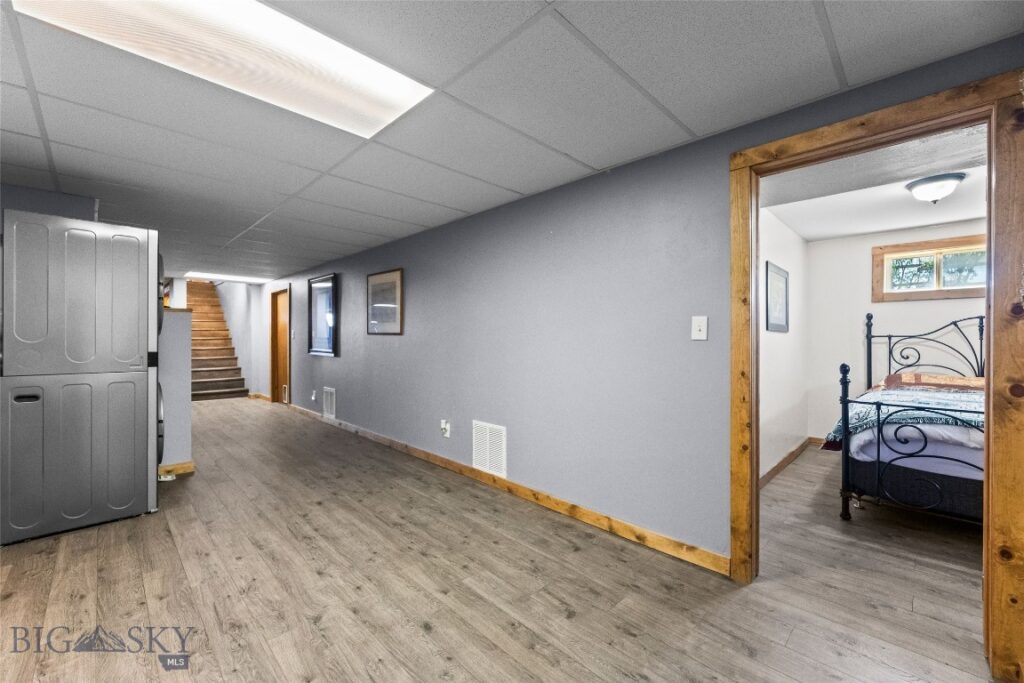 21 Mcpherson Lane, Wilsall MT 59086