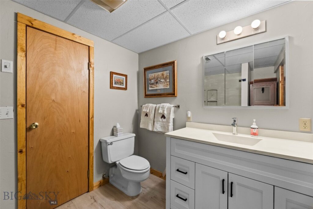 21 Mcpherson Lane, Wilsall MT 59086