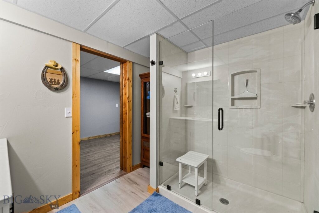 21 Mcpherson Lane, Wilsall MT 59086