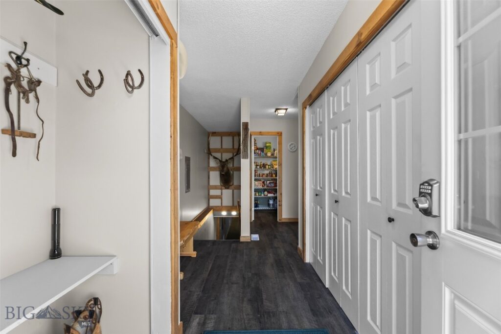 21 Mcpherson Lane, Wilsall MT 59086