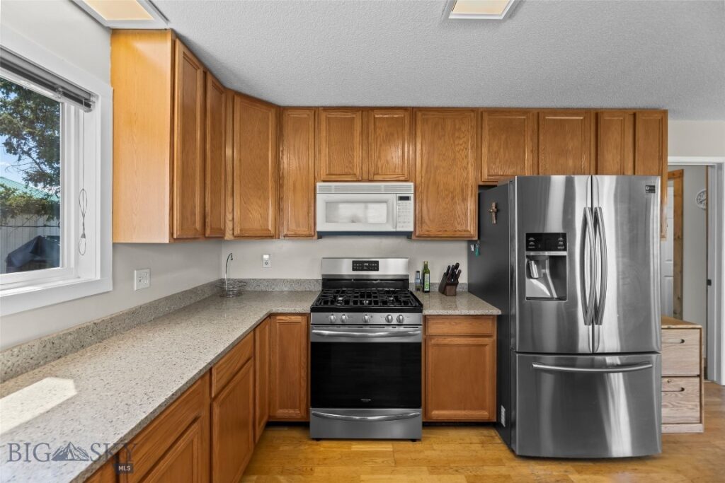 21 Mcpherson Lane, Wilsall MT 59086