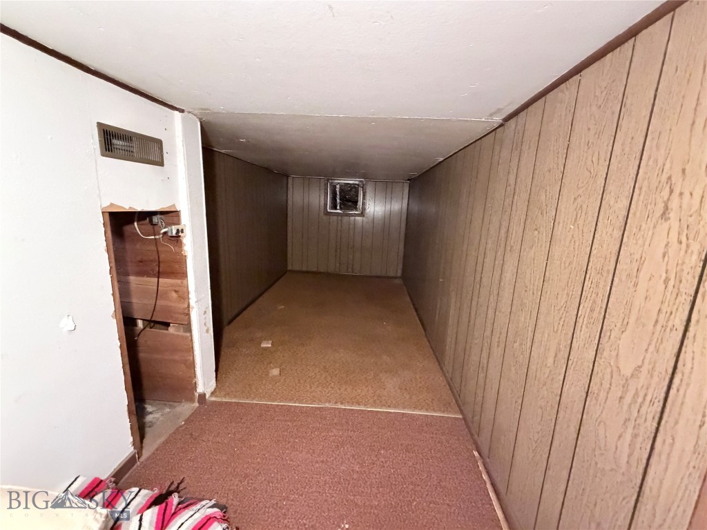 211 W Sebree Street, Dillon MT 59725