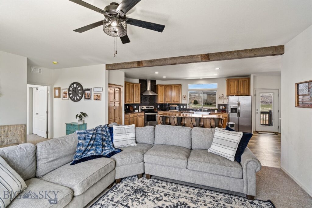 2117 Nixon Gulch Road, Manhattan MT 59741