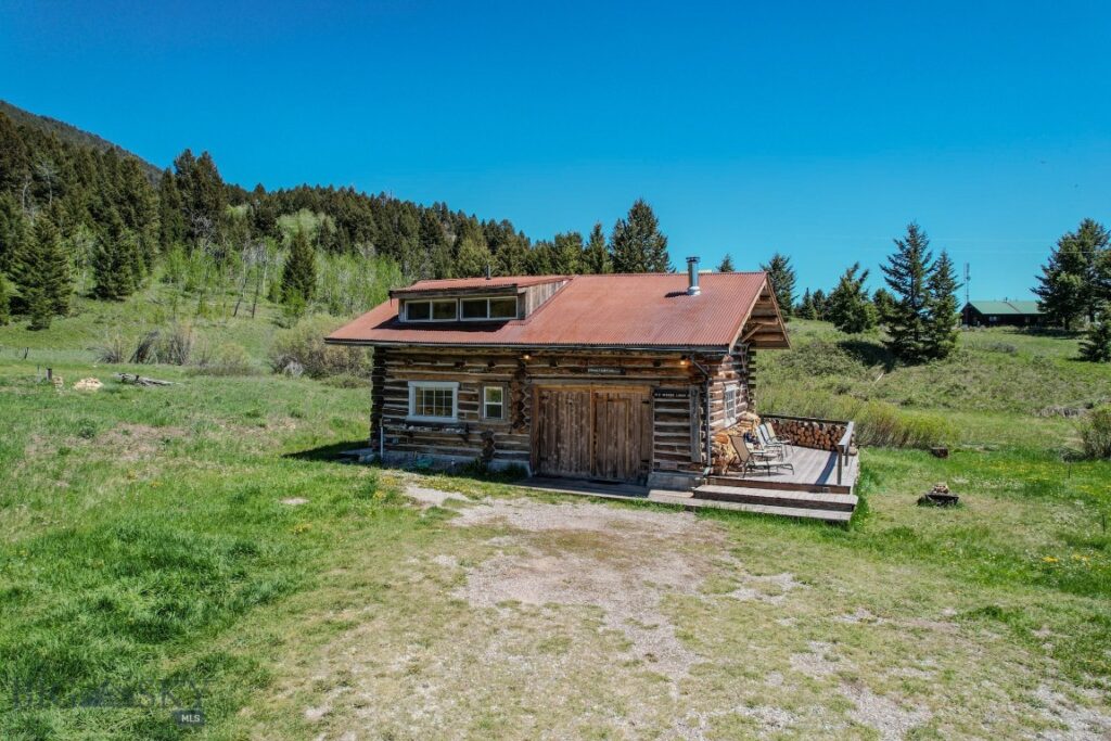 212 Hebgen Lodge Road, West Yellowstone MT 59758