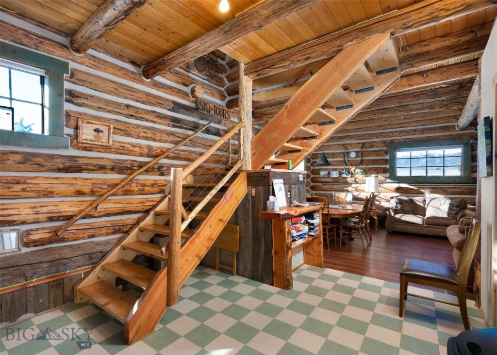 212 Hebgen Lodge Road, West Yellowstone MT 59758