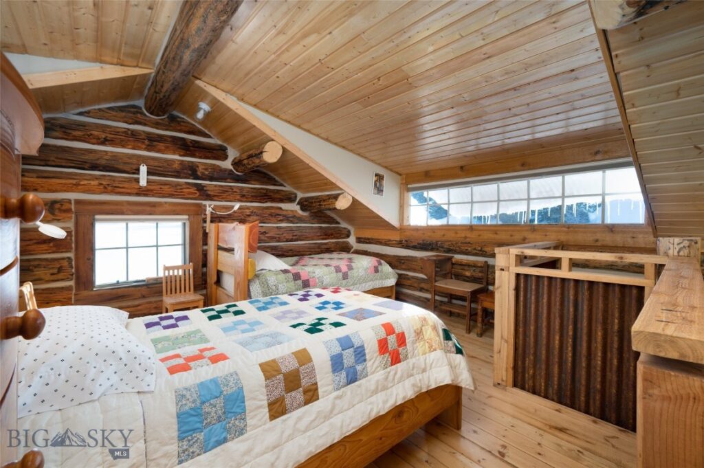 212 Hebgen Lodge Road, West Yellowstone MT 59758