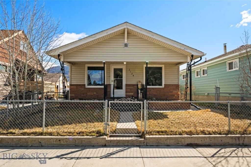 2124 Roberts, Butte MT 59701