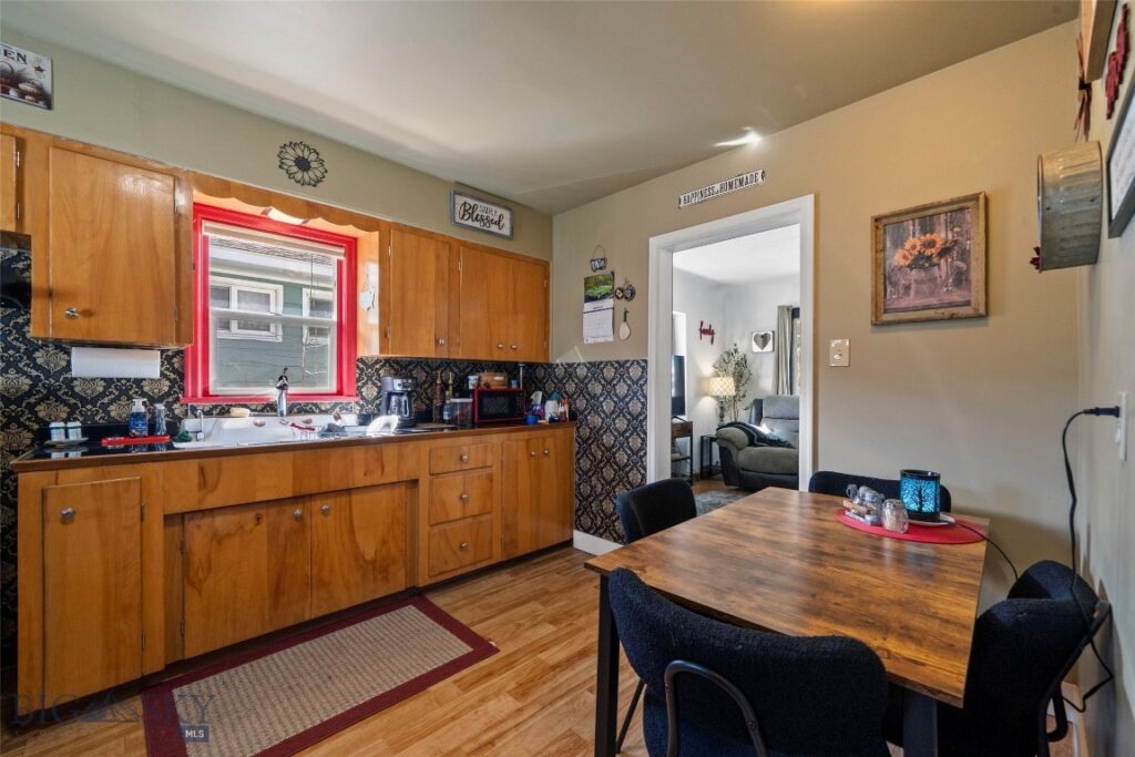 2124 Roberts, Butte MT 59701