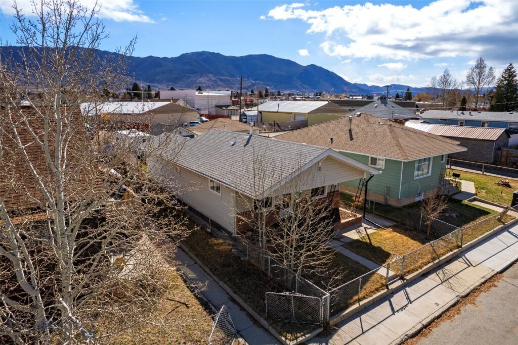2124 Roberts, Butte MT 59701