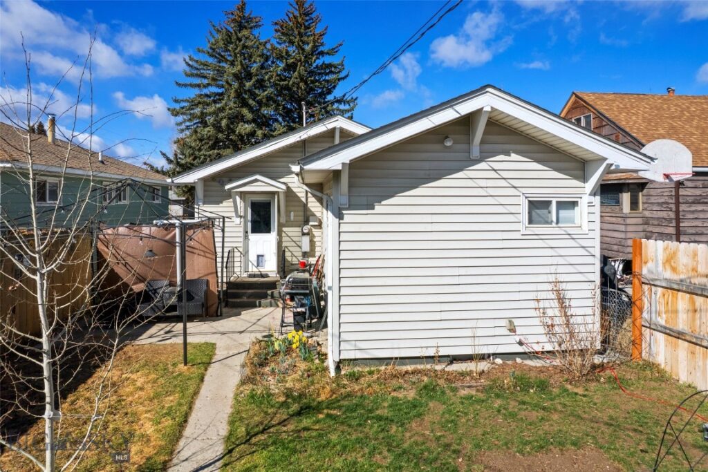 2124 Roberts, Butte MT 59701