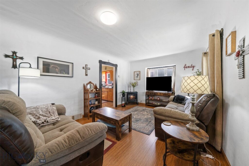 2124 Roberts, Butte MT 59701