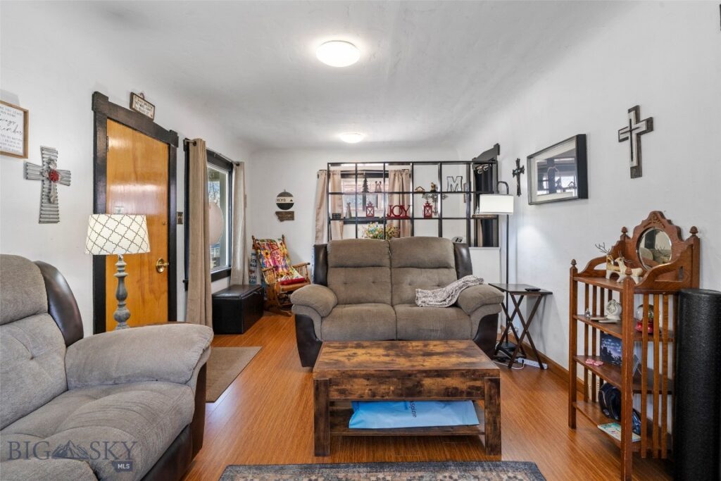 2124 Roberts, Butte MT 59701