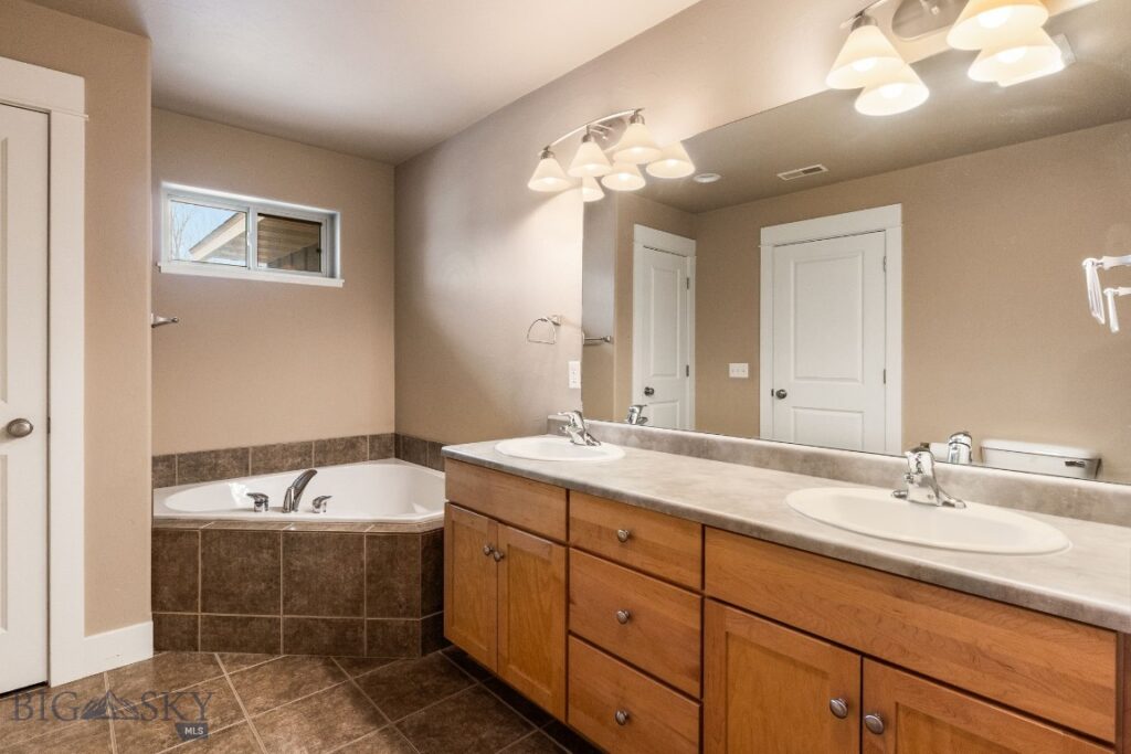 2229 Buckrake Avenue, Bozeman MT 59718