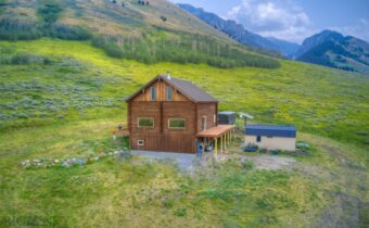 224 Slide Rock Rd, Cameron MT 59720