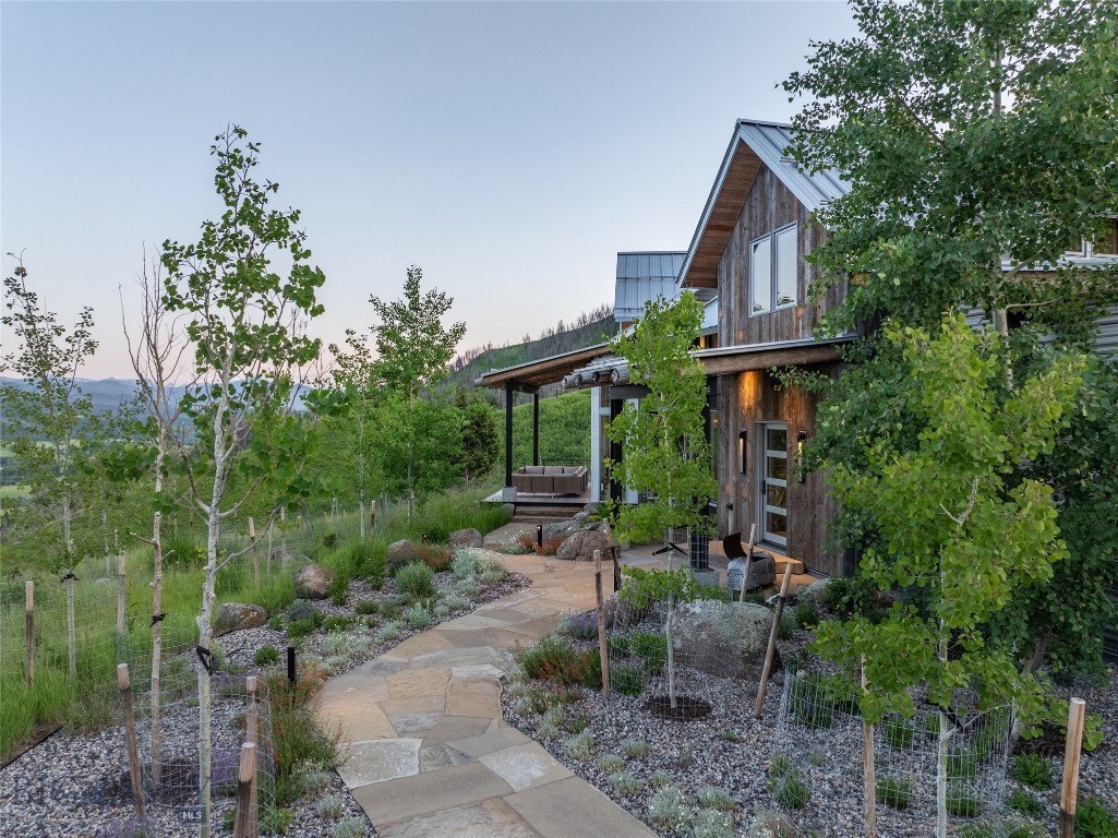 225 Alpen Strasse Street, Bozeman MT 59715