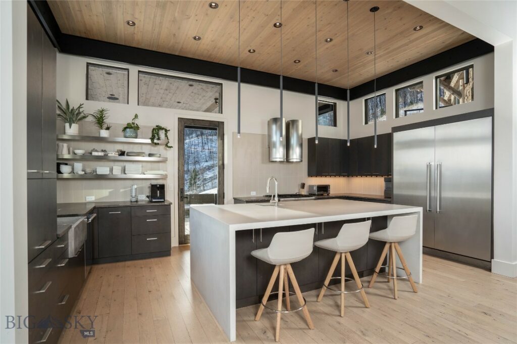 225 Alpen Strasse Street, Bozeman MT 59715