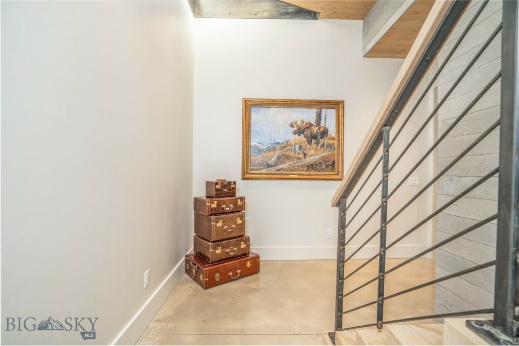 225 Alpen Strasse Street, Bozeman MT 59715