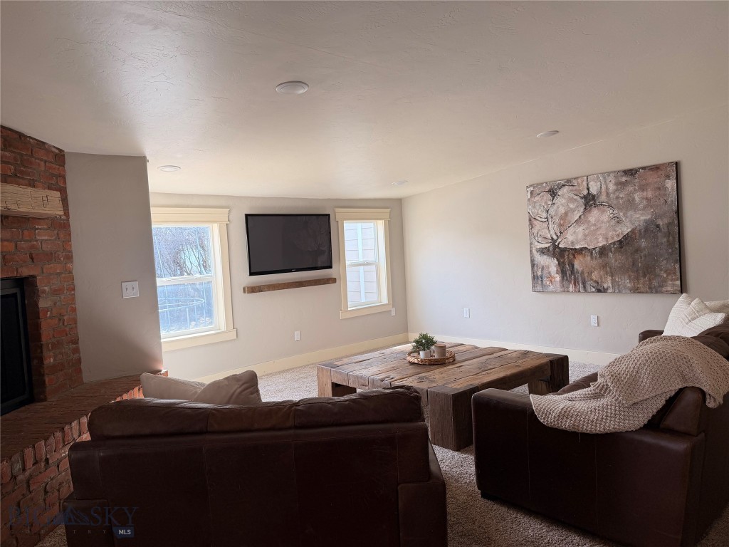 2250 Cross, Butte MT 59701