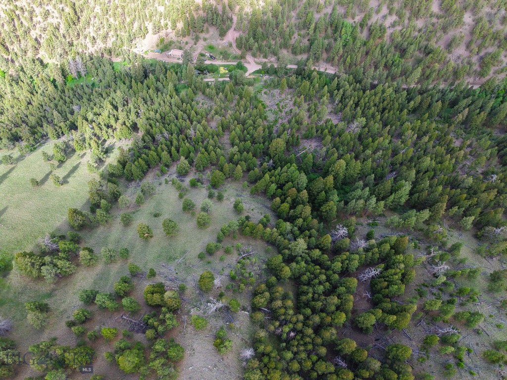 2270 Lynx Trail Drive, Wolf Creek MT 59648