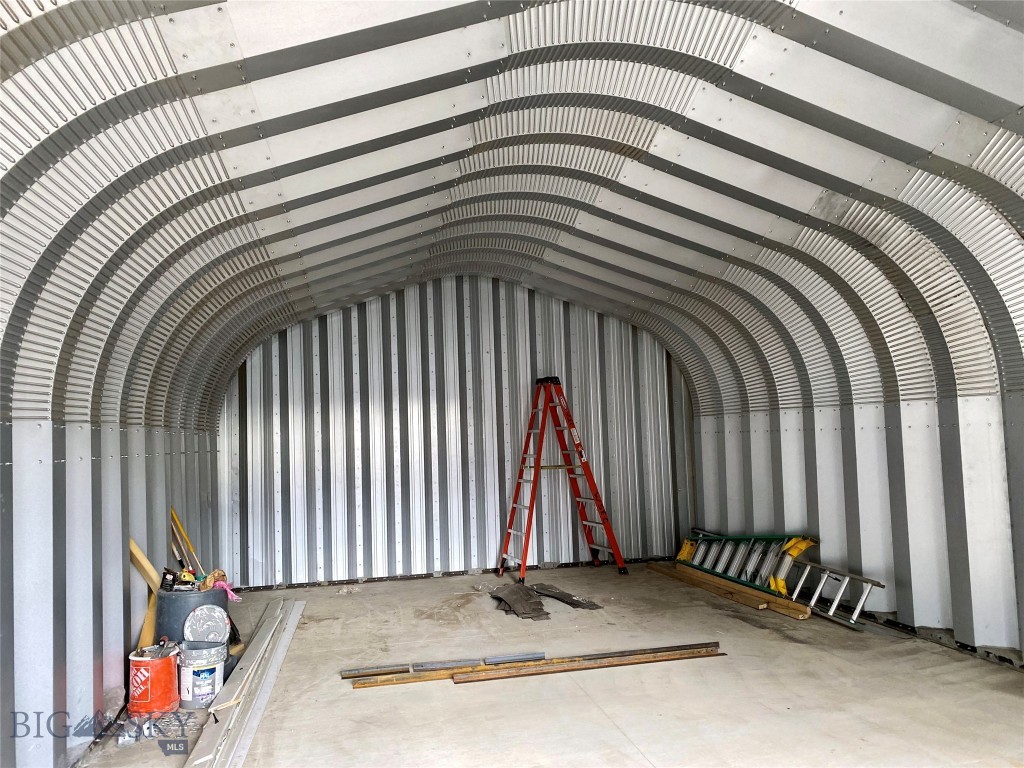 229 2nd Avenue SE, Cut Bank MT 59427