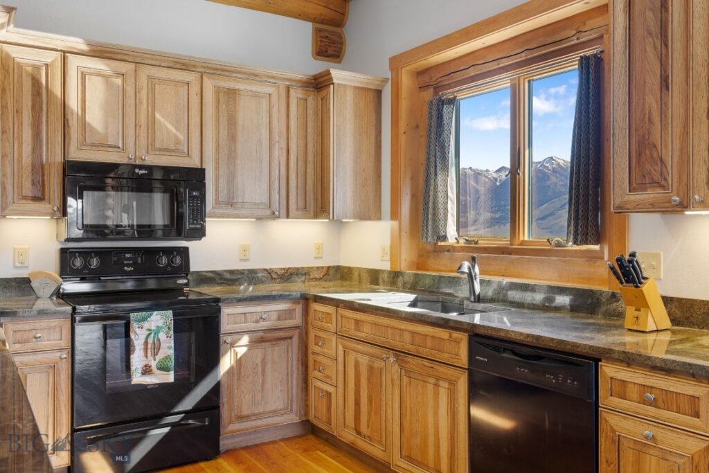 23 Lake Trail, Cameron MT 59720