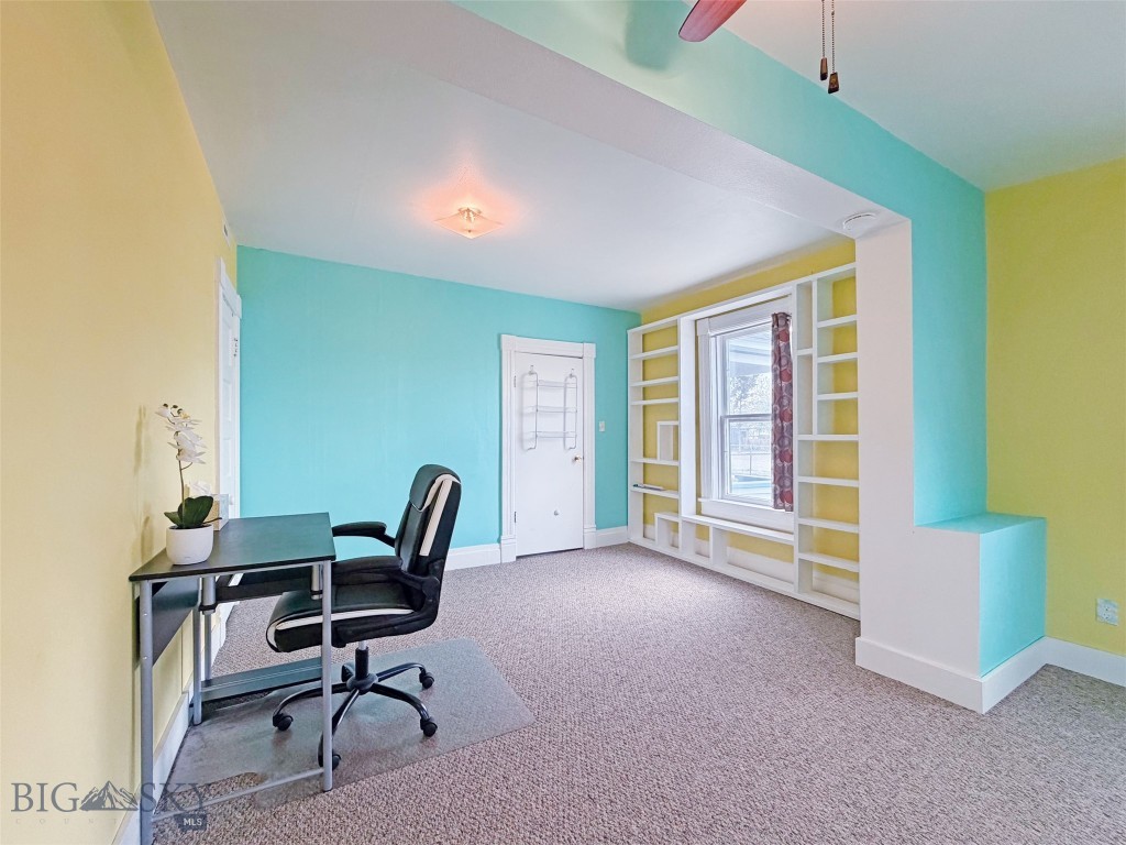 236 S Dakota Street, Dillon MT 59725