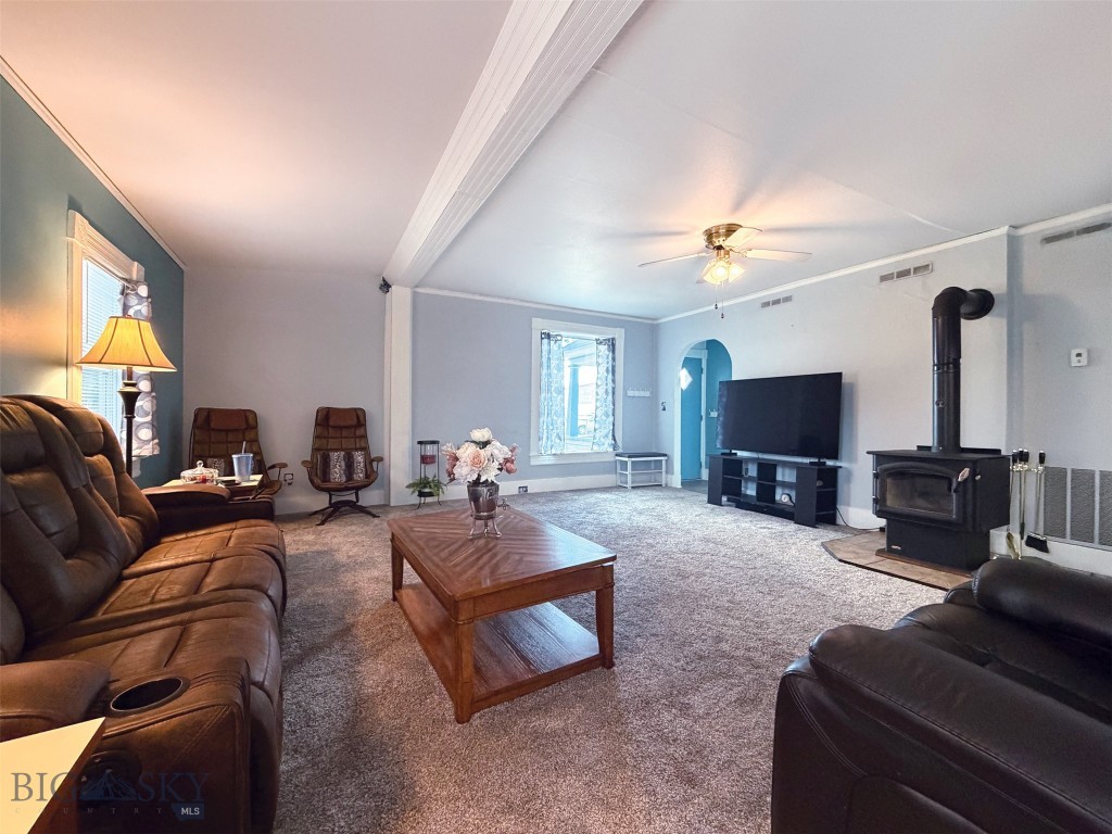 236 S Dakota Street, Dillon MT 59725