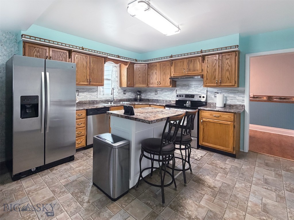 236 S Dakota Street, Dillon MT 59725