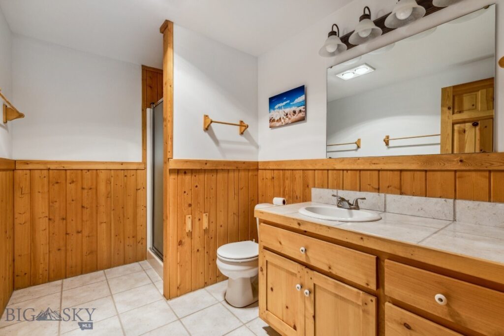 238 Great Gray Hollow, Gallatin Gateway MT 59730