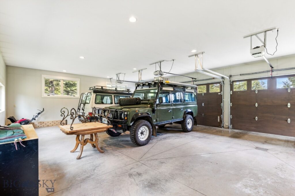 238 Great Gray Hollow, Gallatin Gateway MT 59730