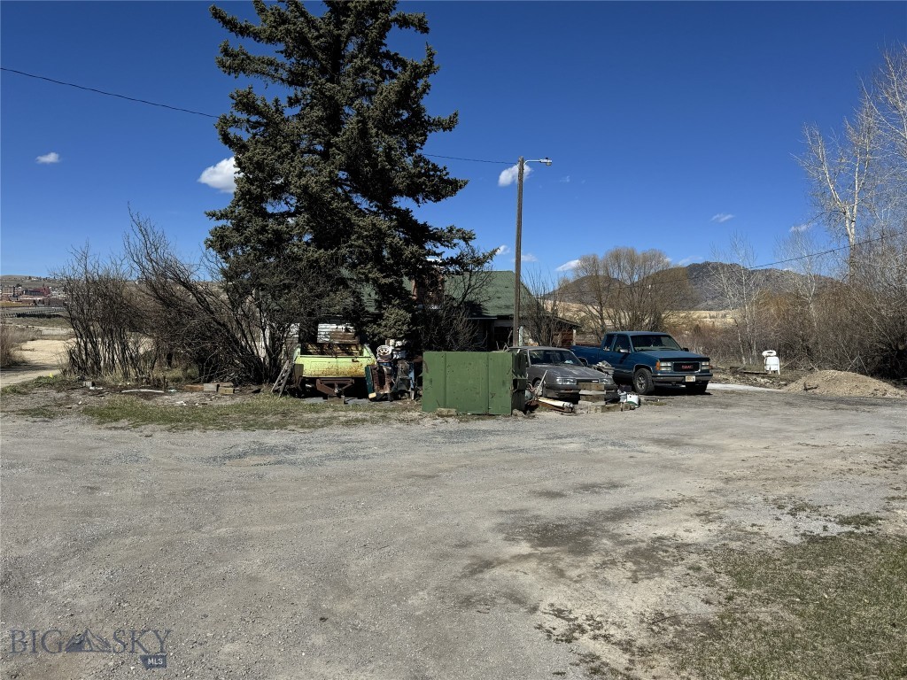 2400 Delaware Avenue, Butte MT 59701