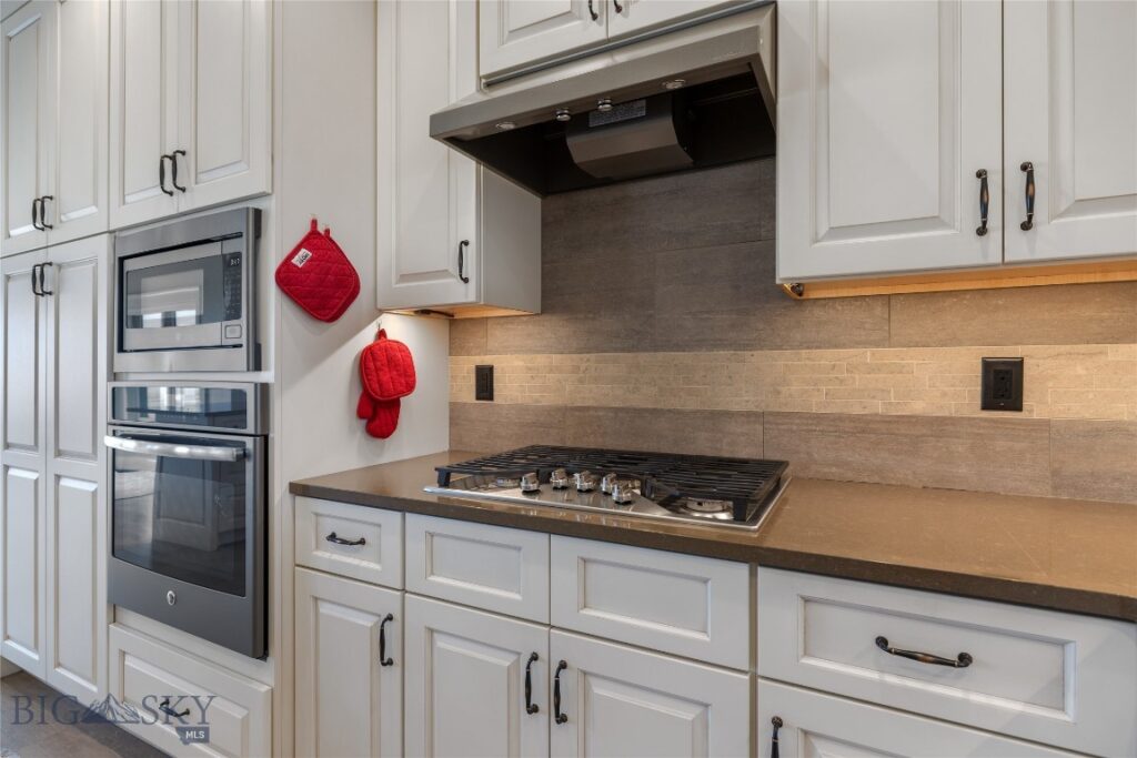 2428 Rector Road, Belgrade MT 59714