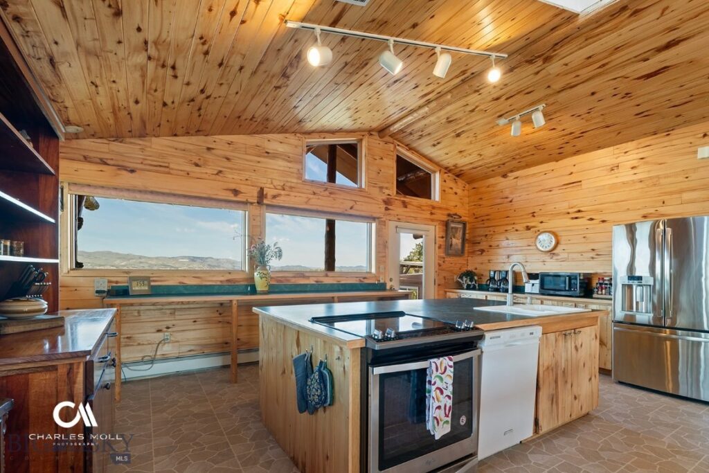 249 Goose Bay Lane, Townsend MT 59644