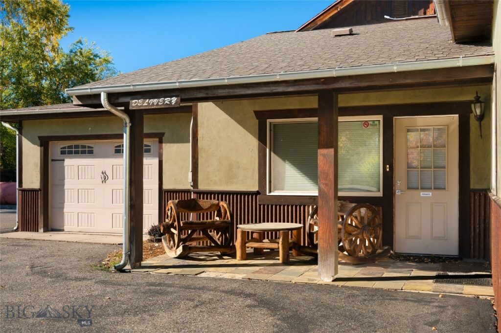 2490 E Cedar Meadows Lane, Manhattan MT 59741