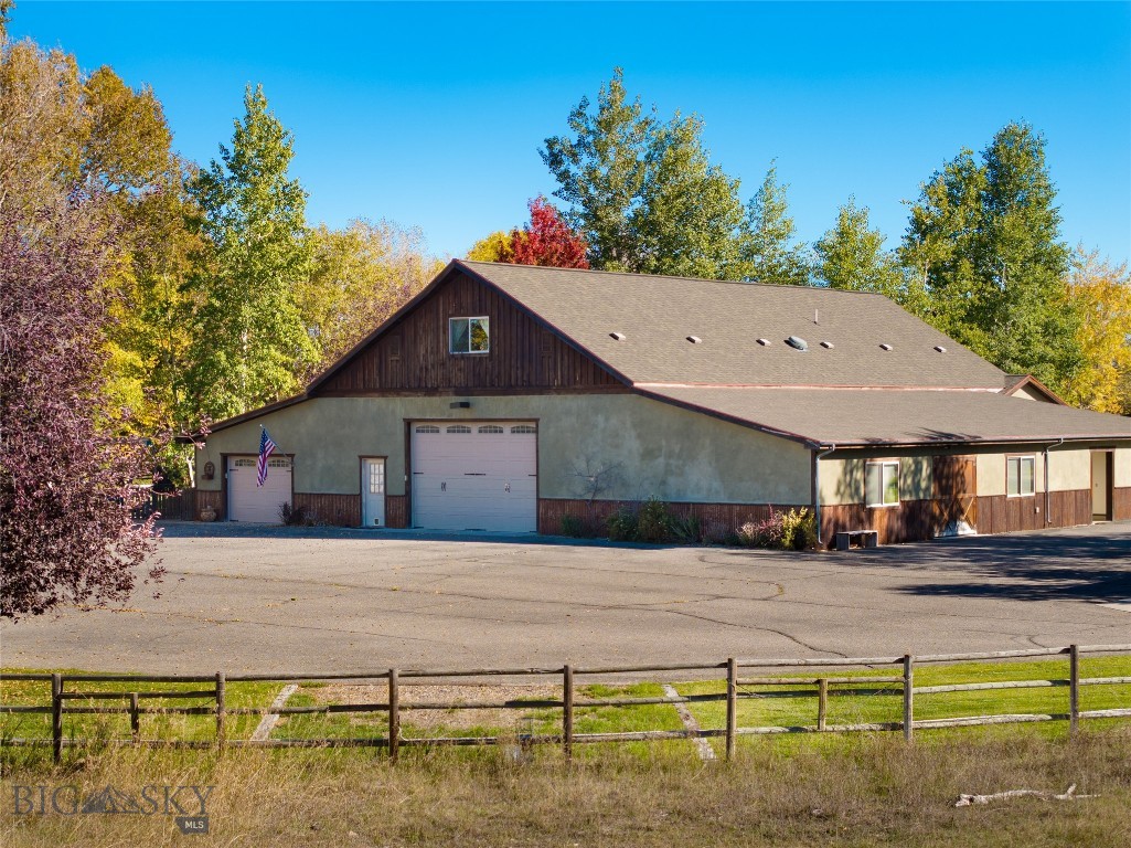 2490 E Cedar Meadows Lane, Manhattan MT 59741